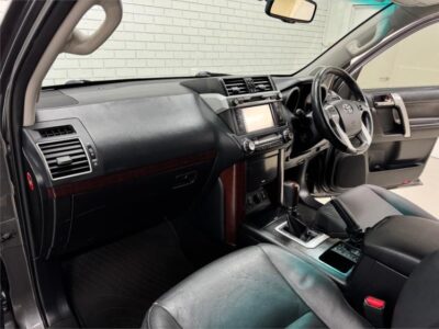 2015 Landcruiser Prado VX