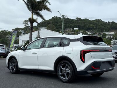2025 Kia K4 S