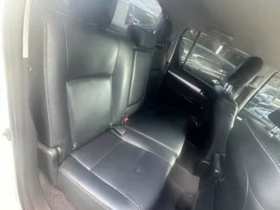 2017 Toyota Hilux SR5