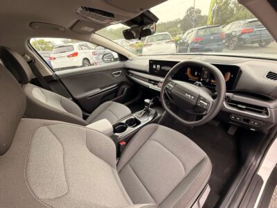 2025 Kia K4 S