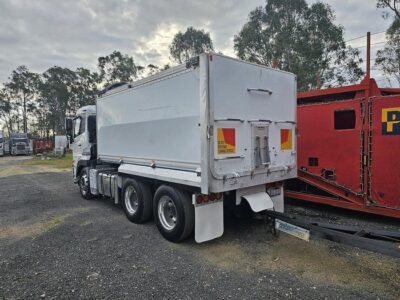 2010 UD GW470