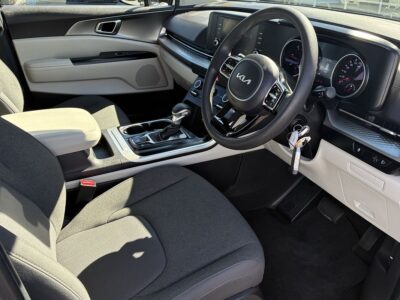 2023 Kia Carnival S