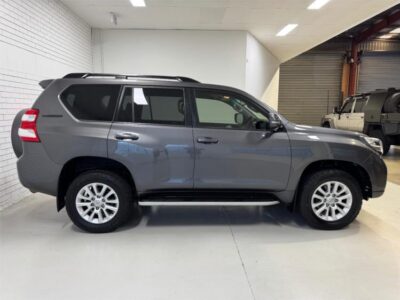 2015 Landcruiser Prado VX