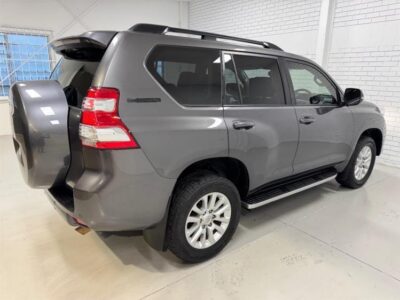 2015 Landcruiser Prado VX