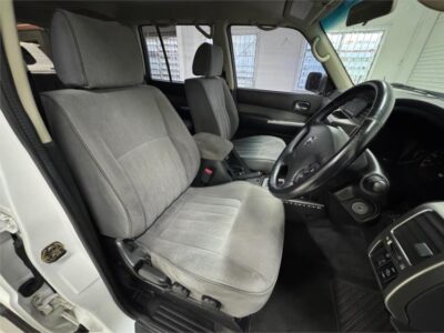 2005 Nissan Patrol ST