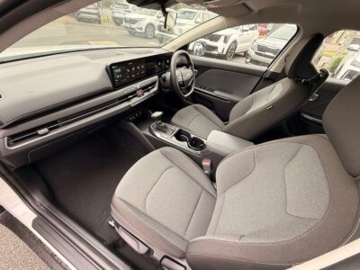 2025 Kia K4 S
