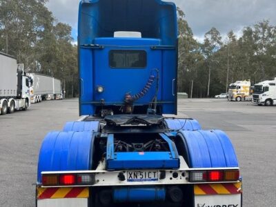 2011 Kenworth T609