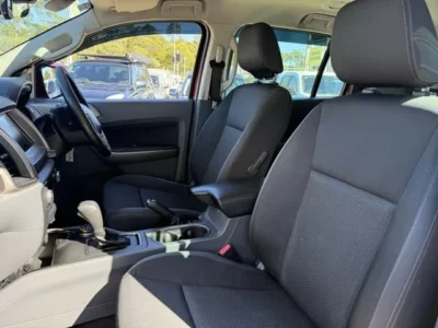 2016 Ford Everest UA