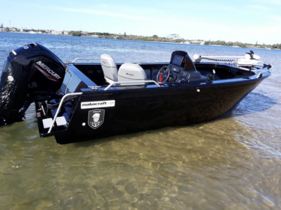 2025 Makocraft 490 Commander Pro SC “Black Ops”