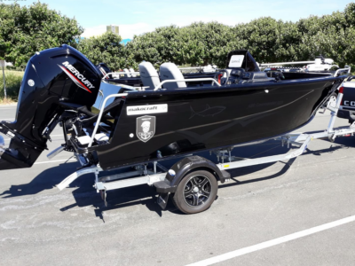 2025 Makocraft 490 Commander Pro SC “Black Ops”