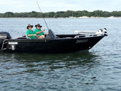 2025 Makocraft 490 Commander Pro SC “Black Ops”