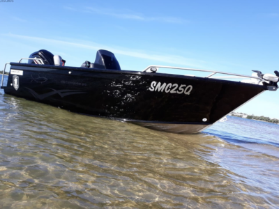 2025 Makocraft 490 Commander Pro SC “Black Ops”