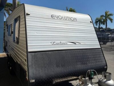 2018 Evolution Luxliner
