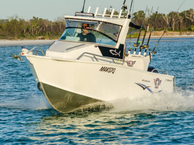 2025 Makocraft 591 Island Cab Patriot Edition