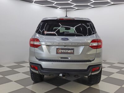 2022 Ford Everest UA