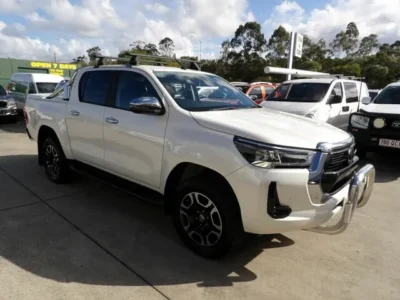 2021 Toyota Hilux SR5